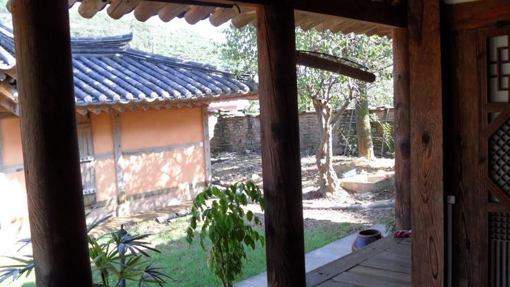 Hotel Goseong Choi Pilgan'S Old House Exterior foto