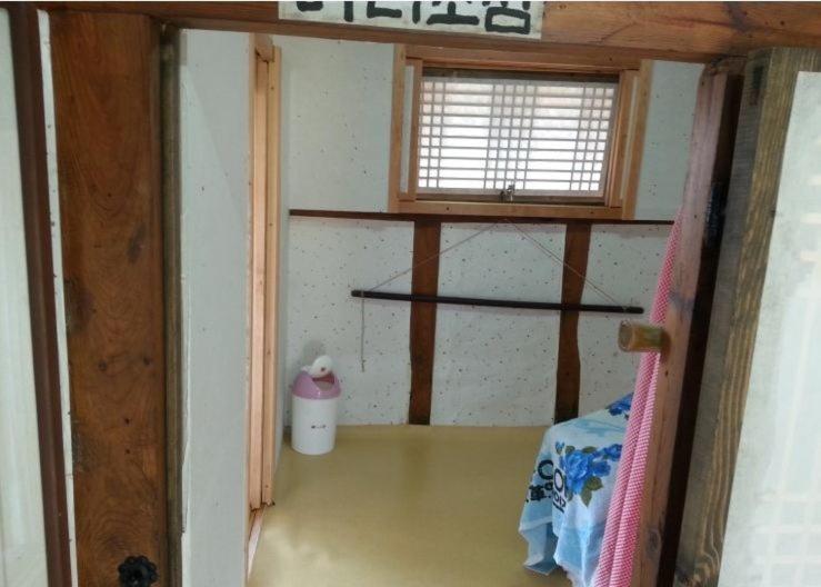 Hotel Goseong Choi Pilgan'S Old House Zimmer foto