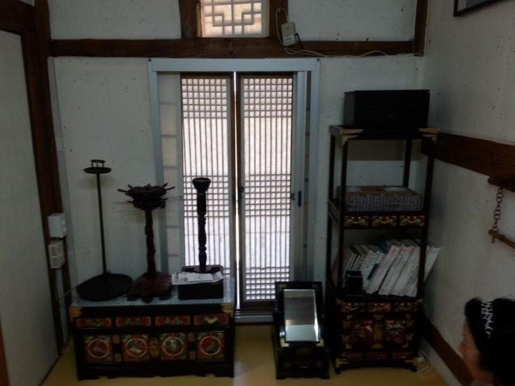 Hotel Goseong Choi Pilgan'S Old House Zimmer foto