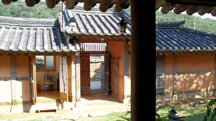 Hotel Goseong Choi Pilgan'S Old House Exterior foto