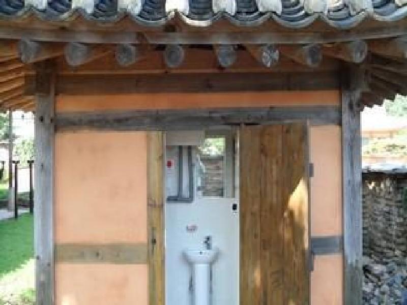 Hotel Goseong Choi Pilgan'S Old House Exterior foto